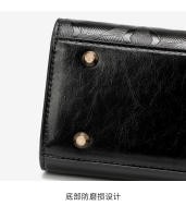 Bolso de mujer nuevo, ligero, de lujo, versátil, con relieve de color sólido. - details 18