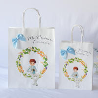 Pack de 12 a 42 unidades de Bolsas de papel de comunión, Bolsa de regalo de Mi Primera Comunión, Para comunión de niño y comunión de niña, 2 Modelo orla de flores y hojas, Impresión de calidad y lazo decorativo de diferente color, Regalantes.com - details 5