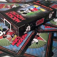 Cartamundi USPCC Mickey y Minnie Mouse vintage Retro Disney Baraja de poker Magia Magos Trucos Adultos Acabado especial Espectáculo Cardistry Noche de fiesta Aprender Fácil Colección Coleccionable - details 4