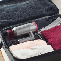 Secador de pelo de viaje Solac Hair & Go Ionic 2000W SV7015 Plegable con 2 velocidades y 2 temperaturas, función ionica, Ultraligero 400g, aire caliente, pequeño, potente, maleta - details 2