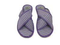 Zapatilla de Estar por casa/The Pool Slipper Company/Mujer/Tiras Cruzadas/Empeine Lona/Color Lila/Suela Eva/Muy Ligera - details 1