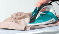 Polti Vaporella Quick & Comfort QC120 Plancha con suela de acero inoxidable, empuñadura con almohadilla Soft Touch, 2200 W, golpe de vapor 180 g - details 2