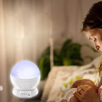 Luz Nocturna, Lámpara Infantil Quitamiedo, Luz Piloto, Lampara de Noche con Proyector Estrellas para Dormitorio de niños, luz LED de noche para bebé, decoración, Luna estrellas giratoria, Galaxia, Regalo Navidad, Reyes - details 1