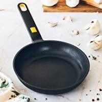 Bra - Sartén Daily Pro, De 18 a 30 cm, Para Uso Diario, Superficie Ultra Resistente, Mango Baquelita, Aluminio Fundido - details 3