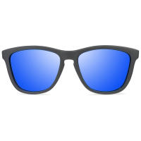 VOOGLERS - POLARIZED UNIQUE Vulcano Sky Gafas Para Hombre y Mujer Unisex, Sol, Polarizadas, UV400, Cristales Lentes de Espejo Azules, Moda / Verano, Montura Negra Mate - details 1