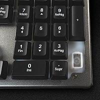 Unykach Teclado Gaming NOVA K244 con 105 Teclas QWERTY, Cable USB, Retroiluminación LED RGB Efecto Arco Iris, Ergonómico - details 5